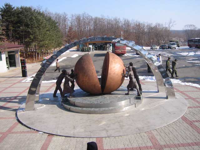 Monument at the 3rd infliltration tunnel