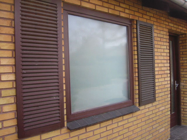 kitchen window, front door