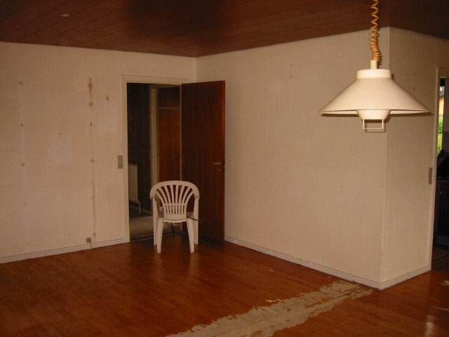 5-25: living room