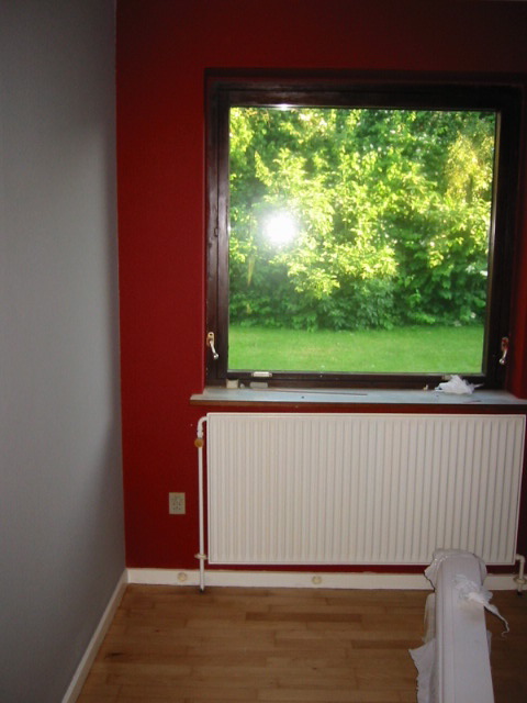 Lar's office